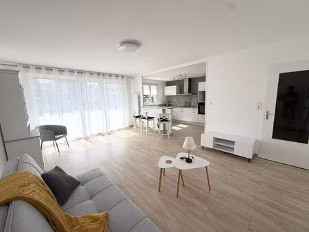 à louer ? magnifique appartement t2 meublé de 57 m² ? calais centre