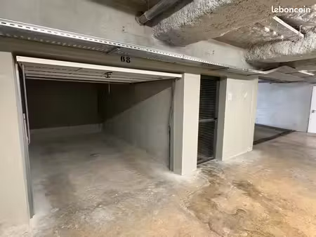 location garage proche mairie seyssinet