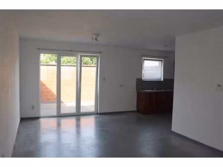 maison à louer à rue de la voilette 5 basècles (vbe43519)