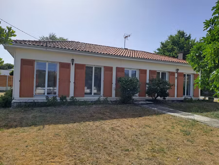 maison de plain pied dans quartier calme