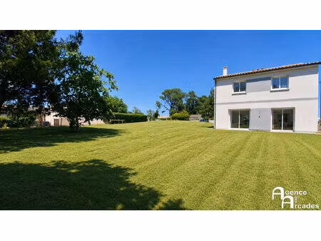 maison 4 pièce(s) 90 m2