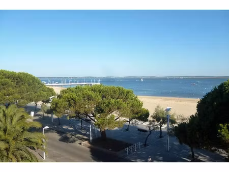 arcachon centre t1 bis en seconde ligne à deux pas de la p