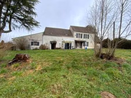 vente longère et corps de ferme à nouziers (23350) : à vendre / 110m² nouziers