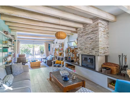 maison de luxe à vendre dans le quartier caudéran-barrière judaïque