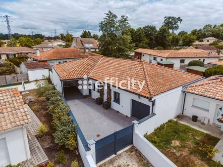 maison 6 pièces - 164 m²