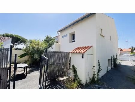 immeuble 6 pièces - 89 m²