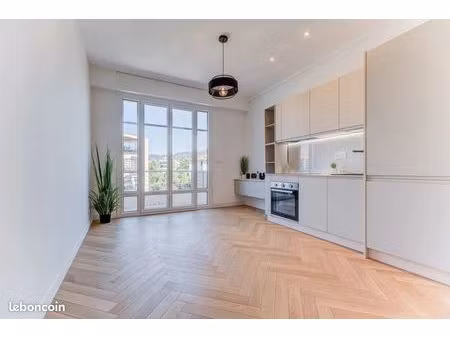 appartement 2 pièces 33 m²