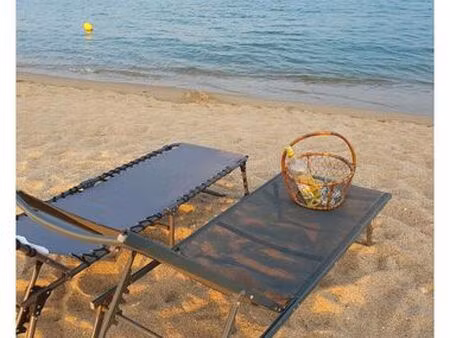 vds très belle maison sur plage naturiste