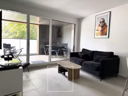 a louer - st cyprien la grave t2 meublé avec parking et loggia