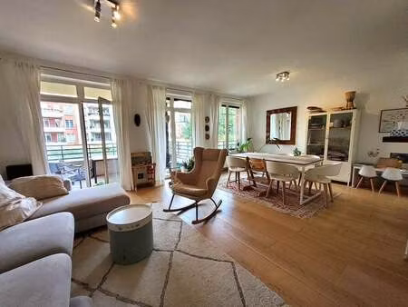 appartement à louer à ixelles € 1.800 (lq6c0) - expat housing | zimmo