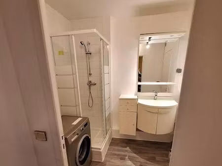 location meublée appartement 1 pièce 97 m² à évry-courcouronnes (91000), 550 €
