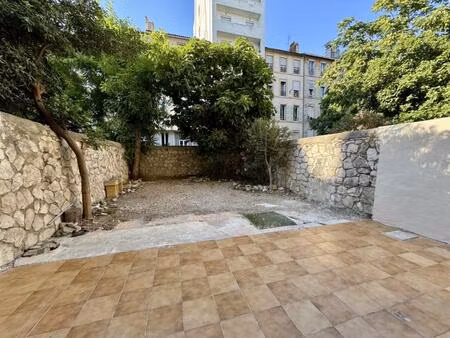 t3 + jardin catalans