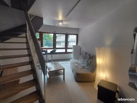 f2 en duplex, mezzanine et garage
