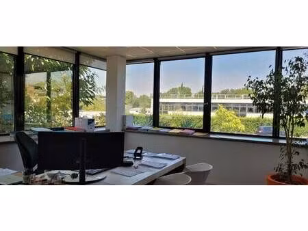 jll bureaux marseille