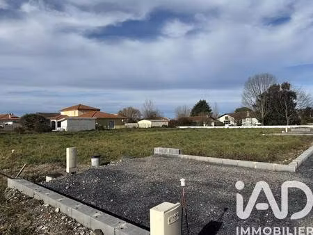 terrain constructible viabilisé à vendre