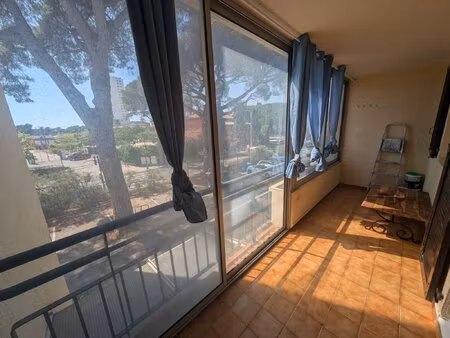 t2 les sablettes 25m² 1er étage