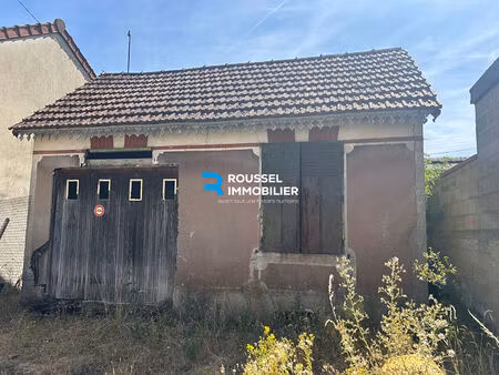 bâtiment à rénover avec terrain fort potentiel de transformation le mans