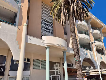 charmant appartement 2 pièces à port fréjus