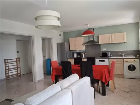 appartement - rdc - 79 m2 - 4 pièces - meublé