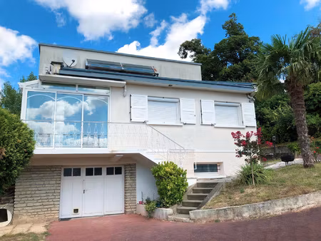 maison f5 de 157 m2 châtellerault