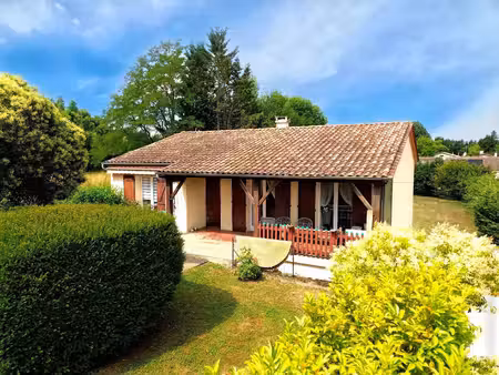 maison de village rénovée avec jardin et potentiel d'aménagement