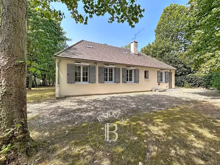maison de luxe à louer dans le quartier sud rer