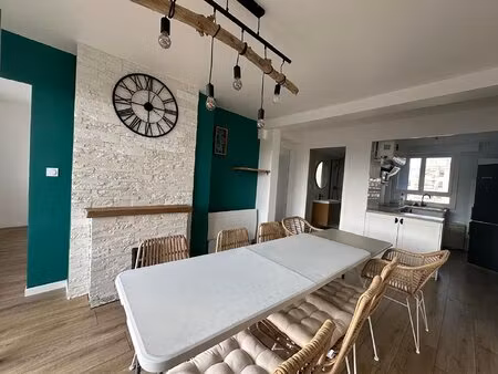 appartement, balcon, vue dégagée sud, 2 chambres, cave