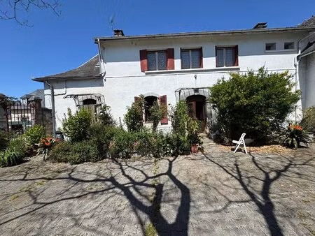 ossun, maison familiale et grange attenante