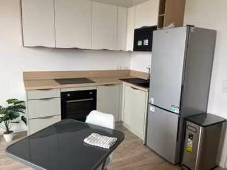 location appartement 2 pièces meublé à villejuif (94800) : à louer 2 pièces meublé / 35m² 