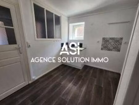 location appartement 2 pièces à fresnay-sur-sarthe (72130) : à louer 2 pièces / 39m² fresn