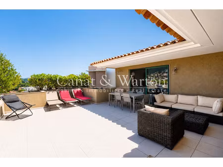 appartement de luxe à vendre à cavalaire-sur-mer