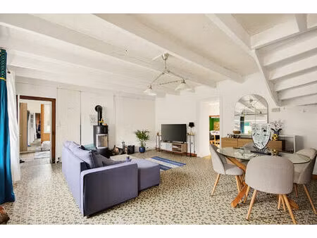 à deux pas du centre de tréméloir - maison en pierre de 125 m² à fort potentiel