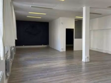 location bureaux 110 m²