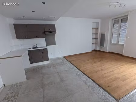 maison t2 40m² - patis st lazare