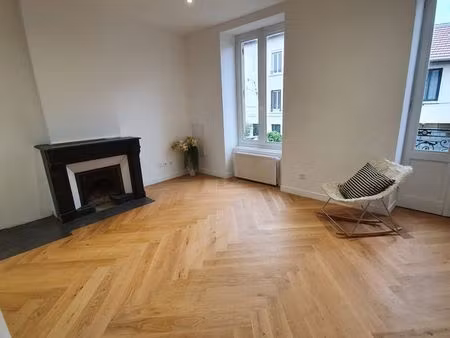 a louer t3 entièrement rénové – 70 m² – disponible immédiatement – saint-fons