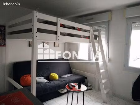 studio 1 pièce 22 m²