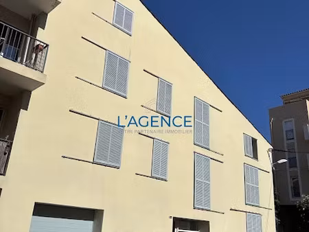 vente appartement 3 pièces 85 m² à hyeres (83400), 249 000 €