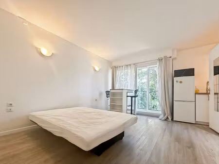 appartement montreuil 1 pièce(s) 22.15 m2 / secteur hopital