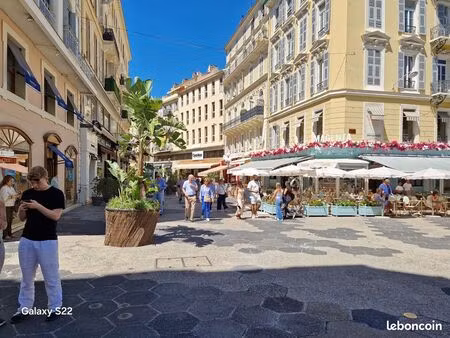 zone pietonne massena nice restaurant