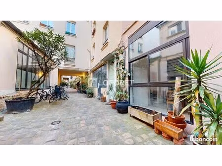 loft/atelier/surface 2 pièces 66 m²
