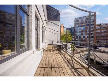 beau duplex 5 chambres avec terrasse au cœur de liège