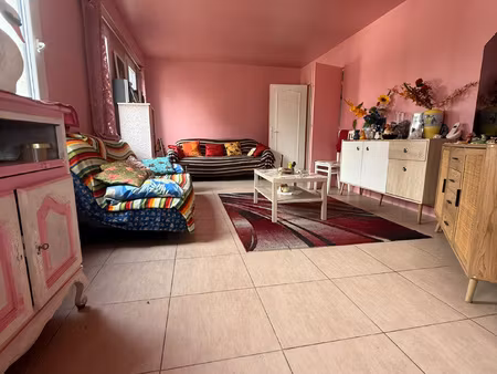 appartement 4 pièces de 80 m2 à sarcelles