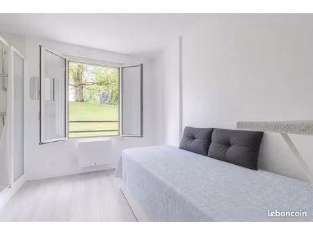 appartement 1 pièce 9 m²