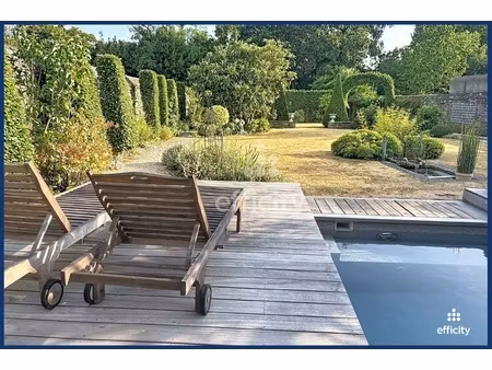 maison 8 pièces - 255 m²