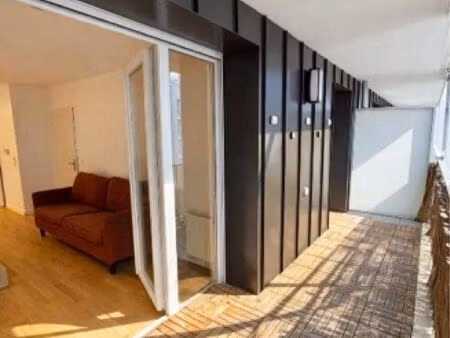 appartement meublé 2 pièces avec balcon – bas montreuil (étienne marcel / chanzy)