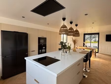 maison 6 pièces 130m2