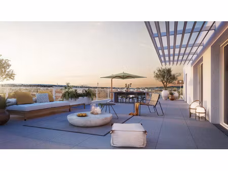 vente appartement 3 pièces 150 m² toulon (83000)