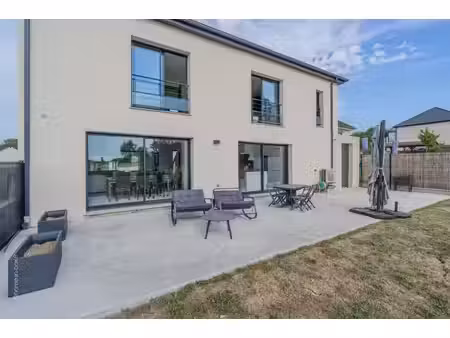 à vendre maison 6 pièces 165m2 - terrain 736m²