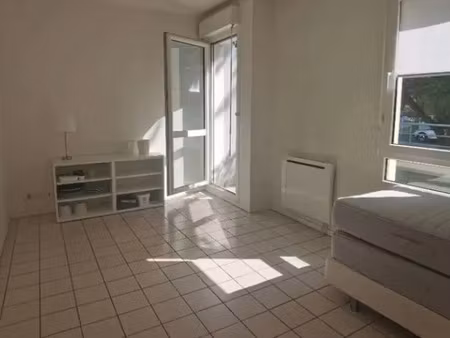location appartement 1 pièce 18 m² à bordeaux (33000)