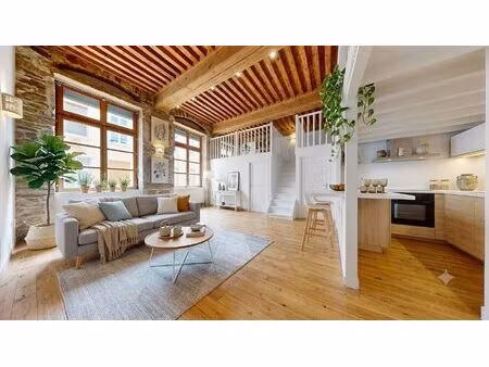 magnifique canut t3 de 71m2 - rue d'ivry - lyon 4